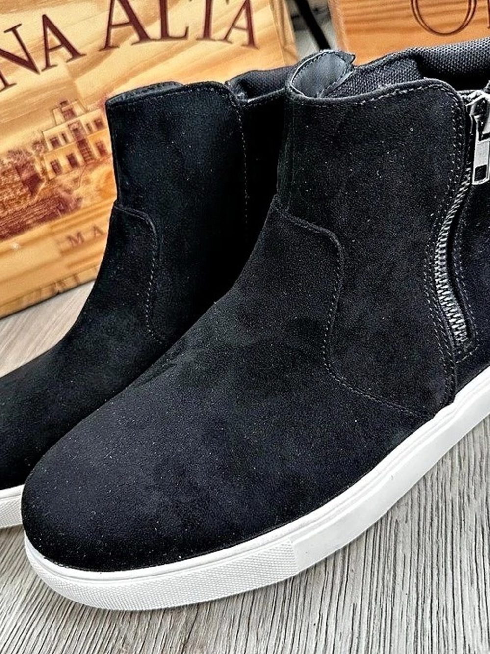 IZOD Mila Black Faux Suede Ankle Sneaker Boots Size 9 Streetwear Utility NWOT